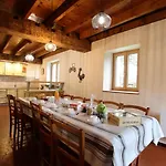 Chez Escarain Hébergement de vacances *