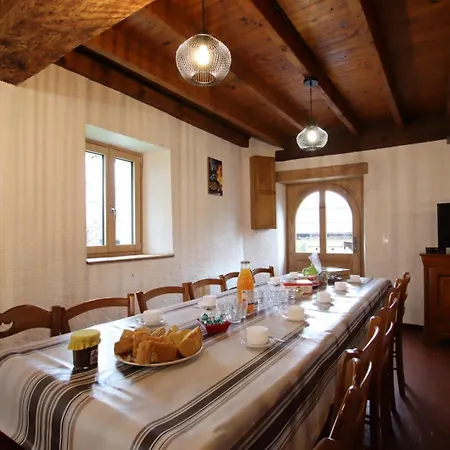 Chez Escarain * Arette